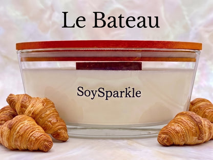 Le Bateau – Premium Soja-Duftkerze (Wiener Bäckerei) – Le Bateau Edition